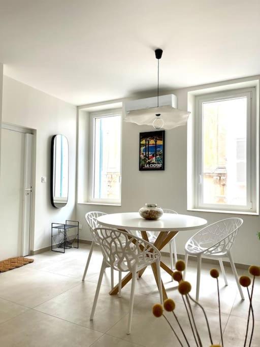 Appartement Moderne + Parking A 50M De La Mer La Ciotat Zewnętrze zdjęcie