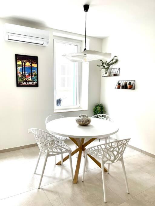 Appartement Moderne + Parking A 50M De La Mer La Ciotat Zewnętrze zdjęcie